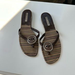 Manolo Blahnik Leather Flip Flops size 7.5
